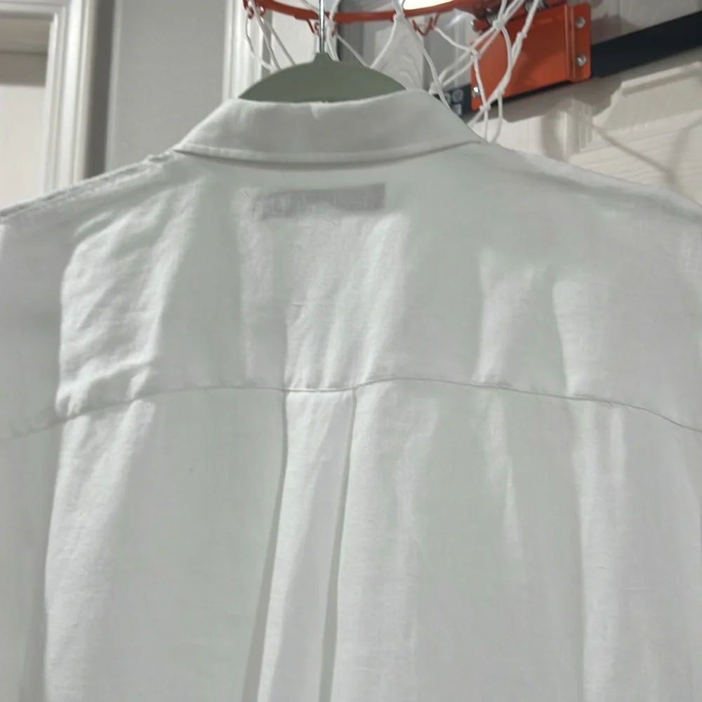 Ralph Lauren linen short sleeve button down.  Pristine condition.  Size S - Picture 8 of 9